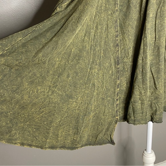 Altar'd State Long Sleeve Acid Wash Distressed Swing Mock Neck Top - Picture 4 of 12